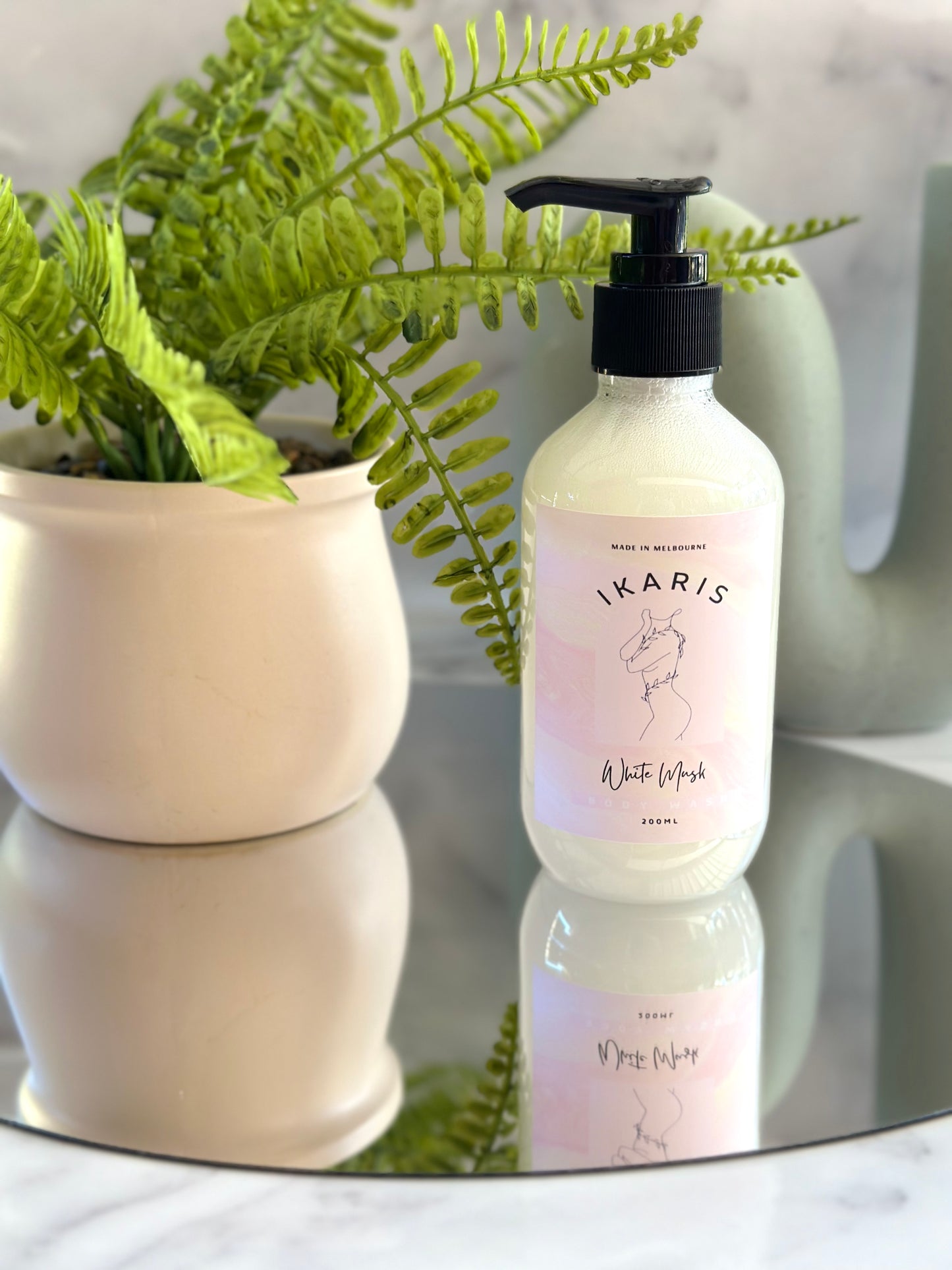 White Musk Premium Body Wash
