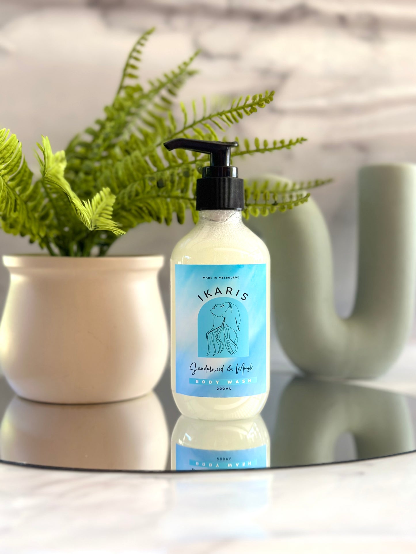 Sandalwood & Musk Premium Body Wash