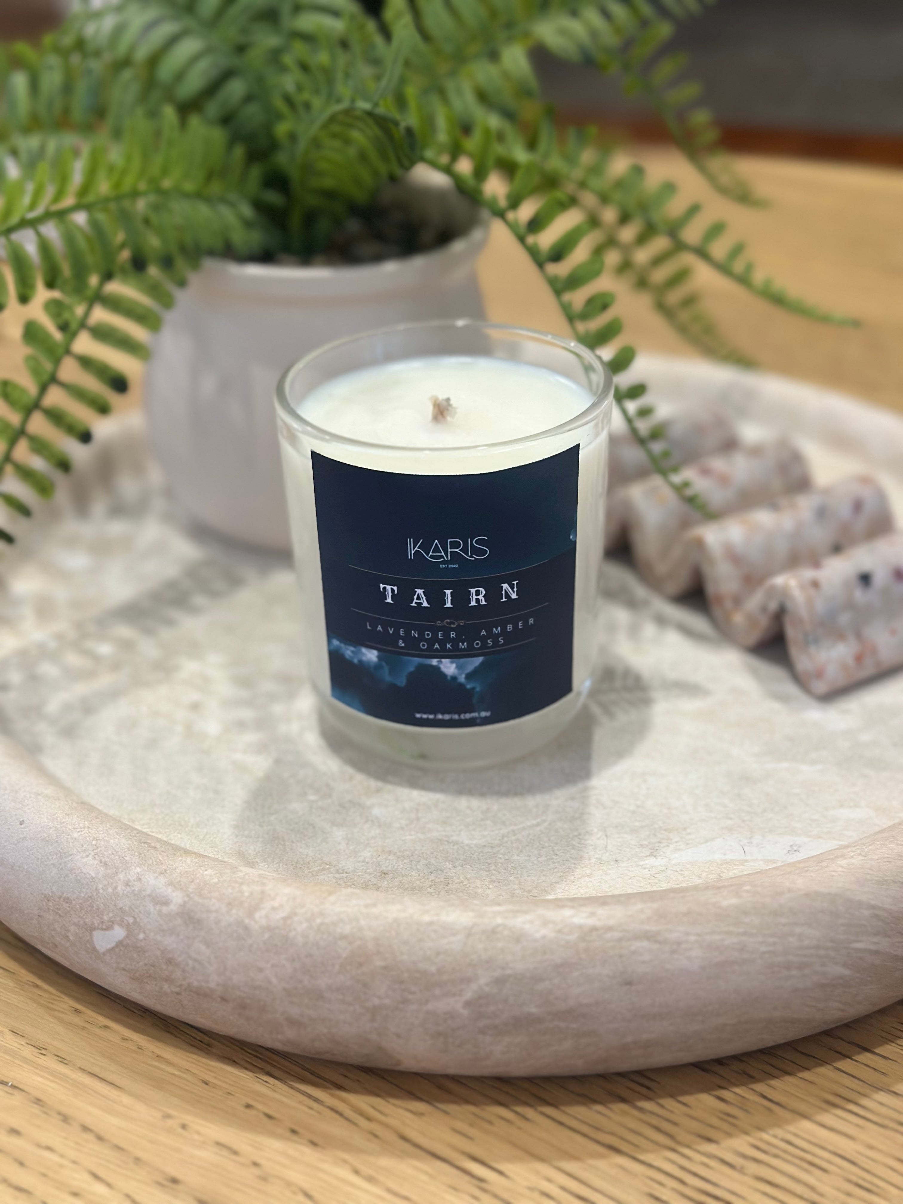 Tairn Black Morningstartail Candle