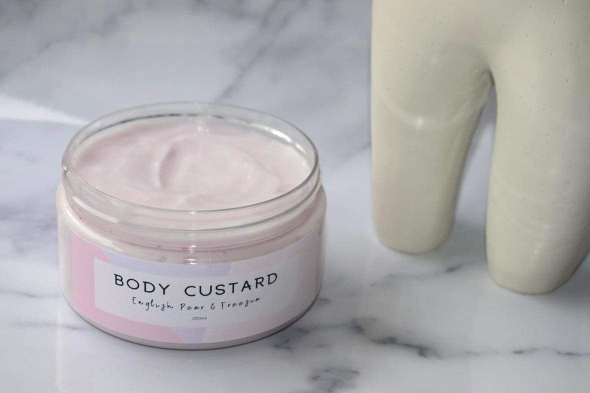 English Pear & Freesia Body Custard